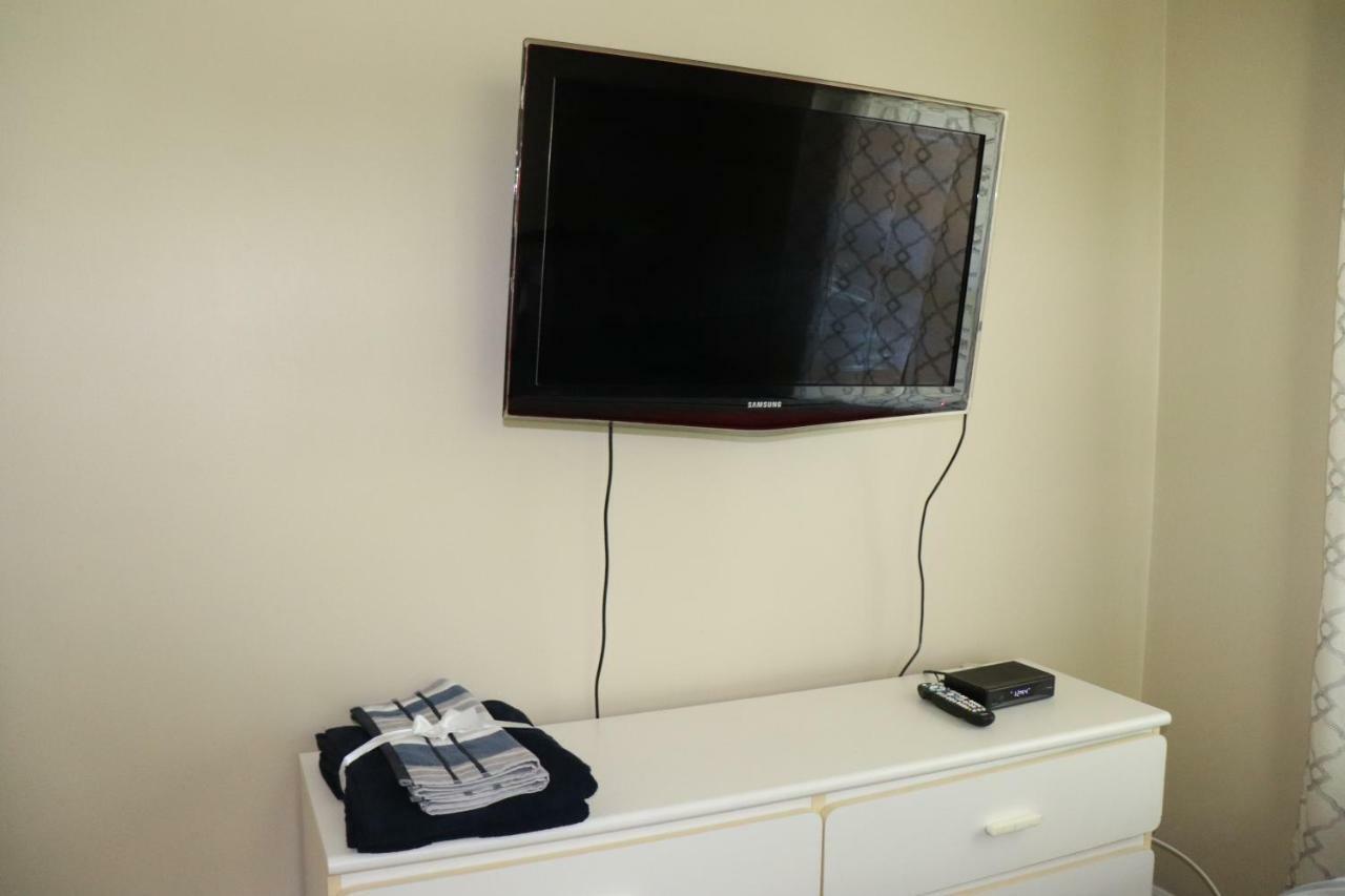 Private Room At Home Near Iad-Sterling Exteriör bild